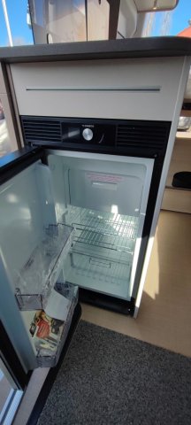 Burstner Lineo C 550 BLACK FOREST 