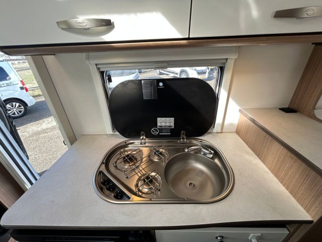 Carado V 337 Edition 15 V337 