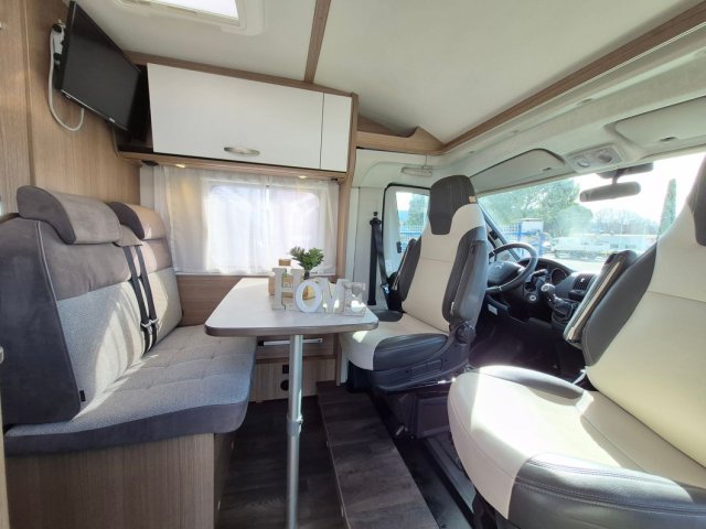 Carado V 337 Edition 15 V337 