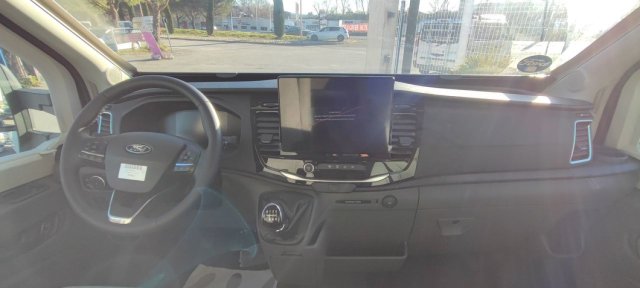 Challenger 380 Break Edition 