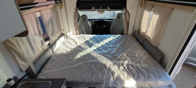 Challenger 380 Break Edition 