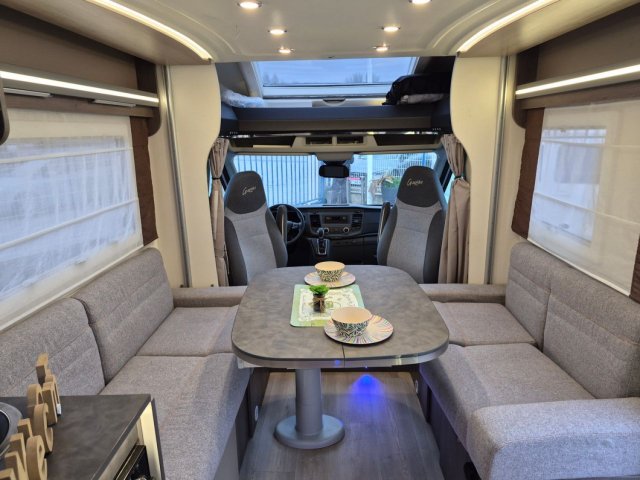 Challenger Graphite 380 