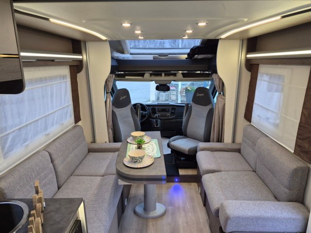 Challenger Graphite 380 