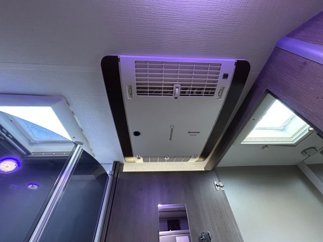 Challenger Graphite 380 