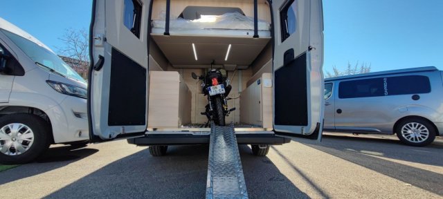 Challenger V210 Sport Edition