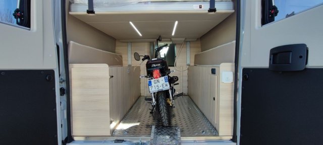 Challenger V210 Sport Edition