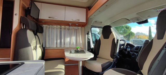 Hymer Camper Vans / Hymercar Grand Canyon CLASSIC - Photo 9