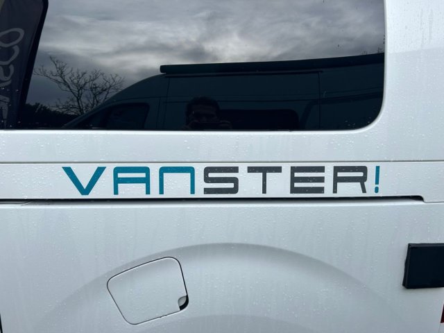 Possl Vanster