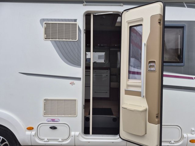 Rapido 8096 DF Premium Edition - Photo 4