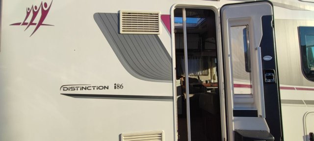 Rapido Distinction i86