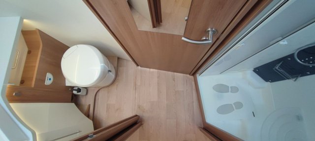 Rapido Distinction i86