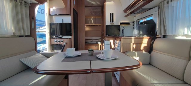 Rapido Distinction i86