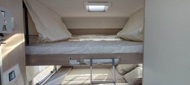 Burstner Premio Plus 410 TS - Photo 10
