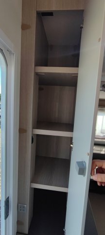 Burstner Premio Plus 410 TS - Photo 12