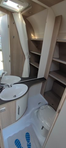 Burstner Premio Plus 410 TS - Photo 14