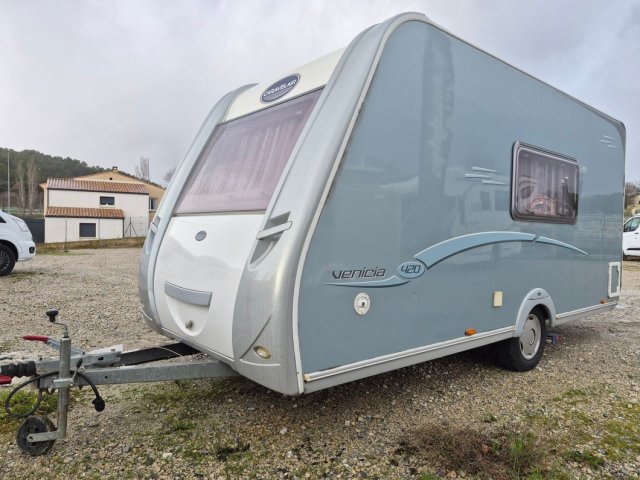 Caravelair Venicia 420 - Photo 19
