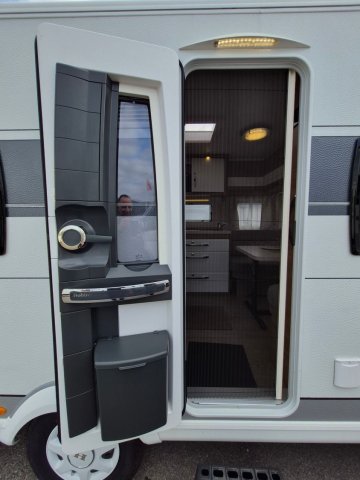 Hobby De Luxe 495 WFB - Photo 10