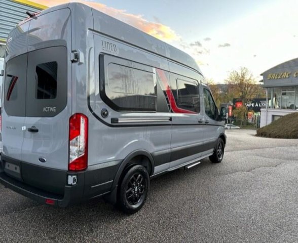 Burstner Lineo C 590 - Photo 2