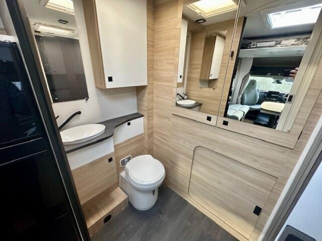 Challenger 260 Break Edition boite auto 2025 - Photo 6