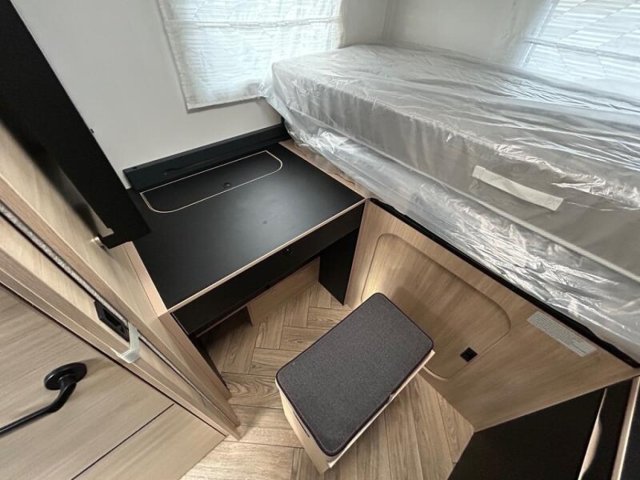 Challenger 384 Etape Edition - Photo 8