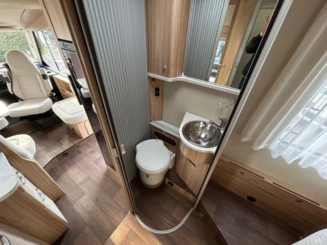 Hymer B 598 - Photo 8