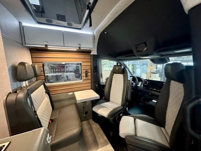 Hymer Camper Vans / Hymercar Grand Canyon S Crossover - Photo 4