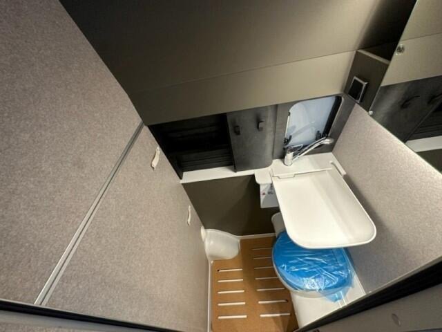 Hymer Camper Vans / Hymercar Grand Canyon S Crossover - Photo 7