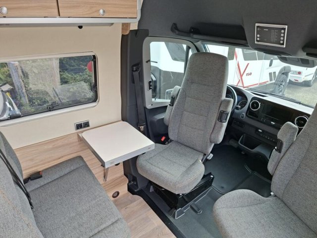 Hymer Camper Vans / Hymercar Grand Canyon S 4x4 - Photo 4