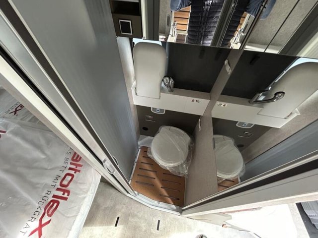 Hymer Camper Vans / Hymercar Yosemite 2025 - Photo 6