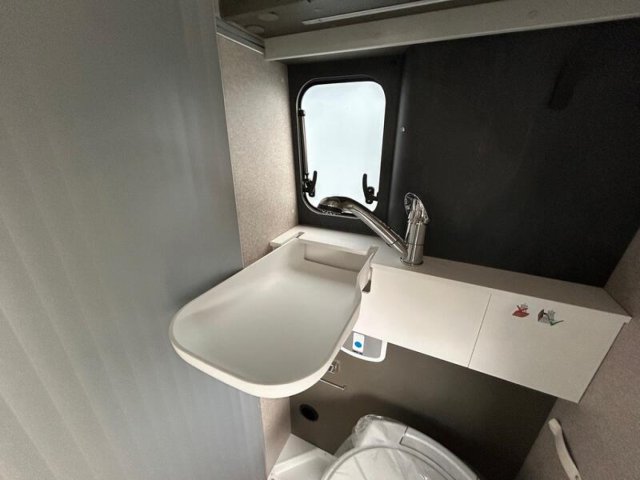 Hymer Camper Vans / Hymercar Yosemite 2025 - Photo 7