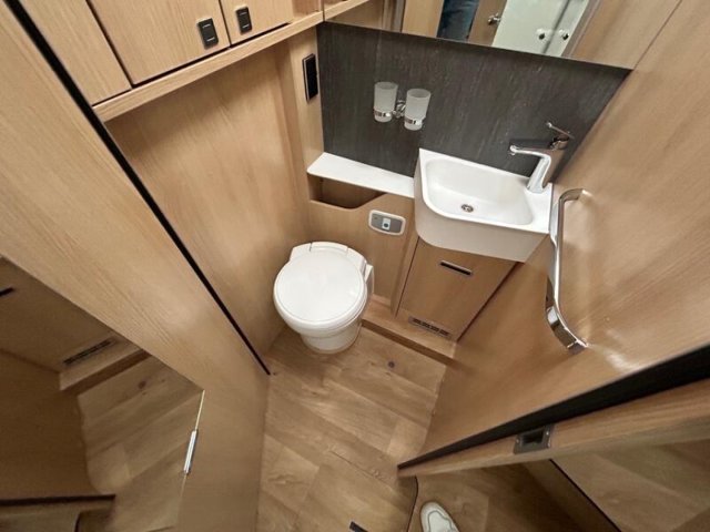 Hymer Classe-B MasterLine I 790 bml-i - Photo 9