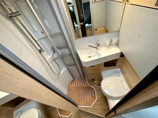 Hymer Classe-B ModernComfort I 580 bmc-i - Photo 8