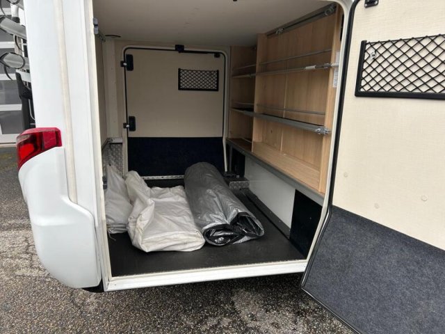 Hymer Classe-B ModernComfort I 680 bmc-i - Photo 3