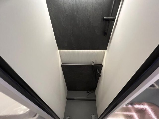 Hymer Classe-B ModernComfort I 680 bmc-i 2026 - Photo 8