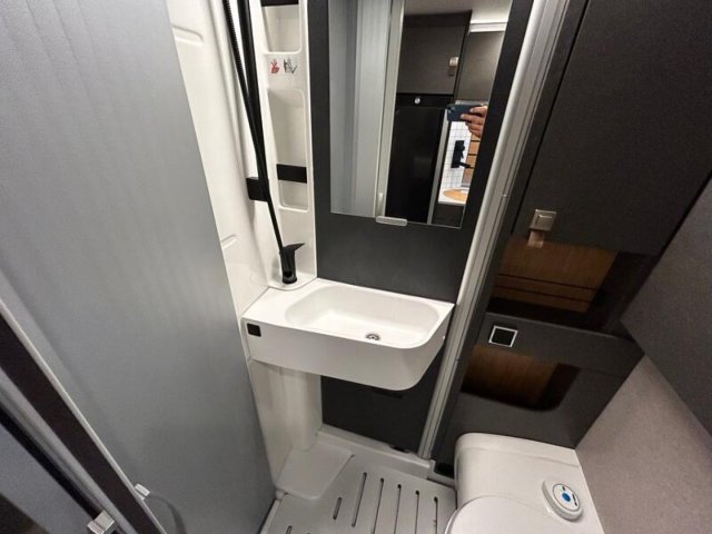 Hymer ML-T 570 4x4 facelift - Photo 9