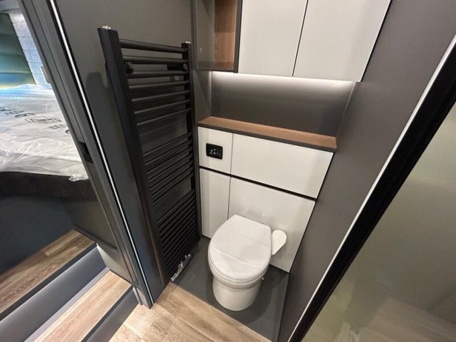 Niesmann+Bischoff Arto 88 E 88e - Photo 14