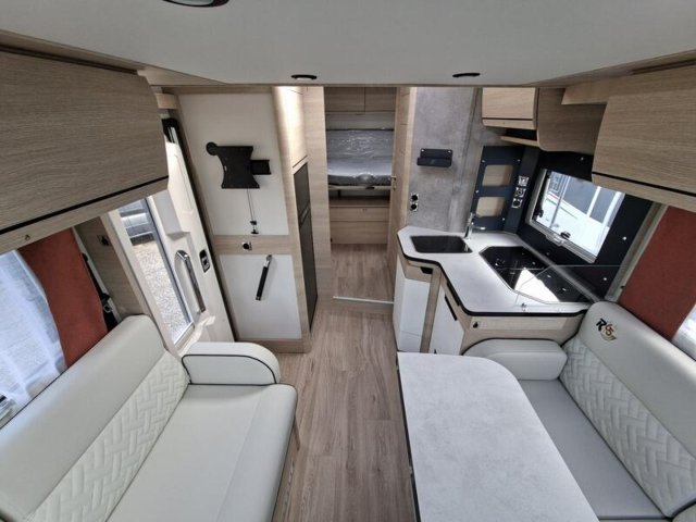 Rapido 696 F 696f 65 ans - Photo 6