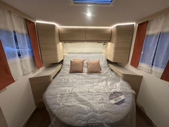 Rapido C86i c86 i 65 ans Neuf