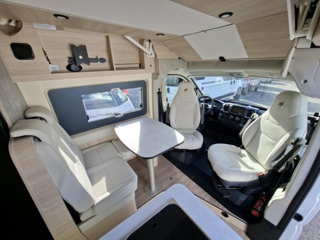 Rapido Van V65 XL boite automatique - Photo 4