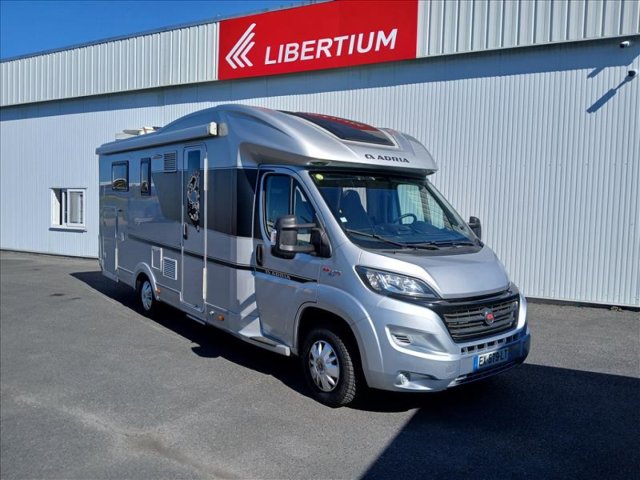 Adria Coral Supreme 670 SL Occasion