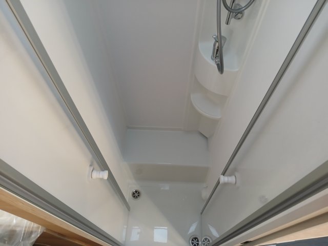 Adria Matrix 650 DL 60Y 60 ANS - Photo 6