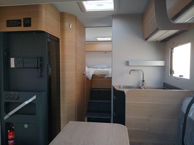 Adria Matrix 650 DL 60Y 60 ANS - Photo 10
