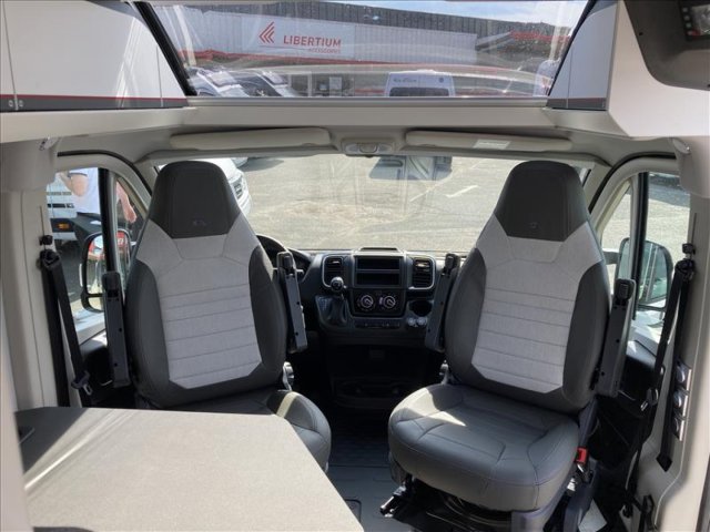 Adria Twin 640 SGX SPORT - Photo 2