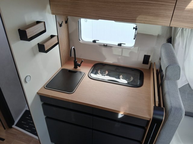 Bavaria Initial I740FC Nomade - Photo 6