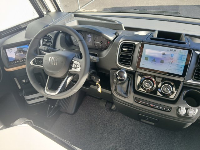 Bavaria Initial I740FGJ Nomade - Photo 8