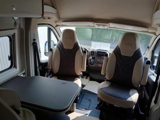 Burstner Campeo C 600 - Photo 6