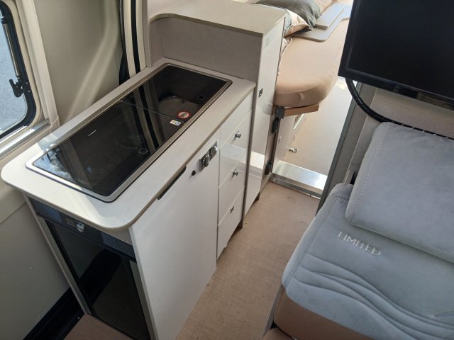 Burstner Delfin C 621 Limited Edition - Photo 5