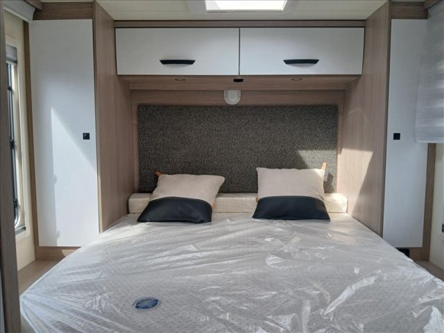 Burstner Lyseo Time Skyline T 732 - Photo 3