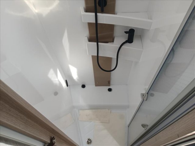 Burstner Lyseo Time Skyline T 732 - Photo 4