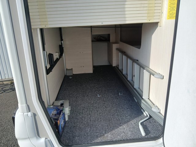 Challenger 328 Graphite Ultimate - Photo 4